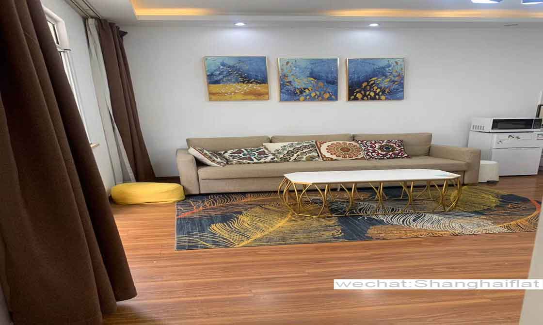 Cheap 1br apartment for rent in a central location of French Concession Changshu Rd