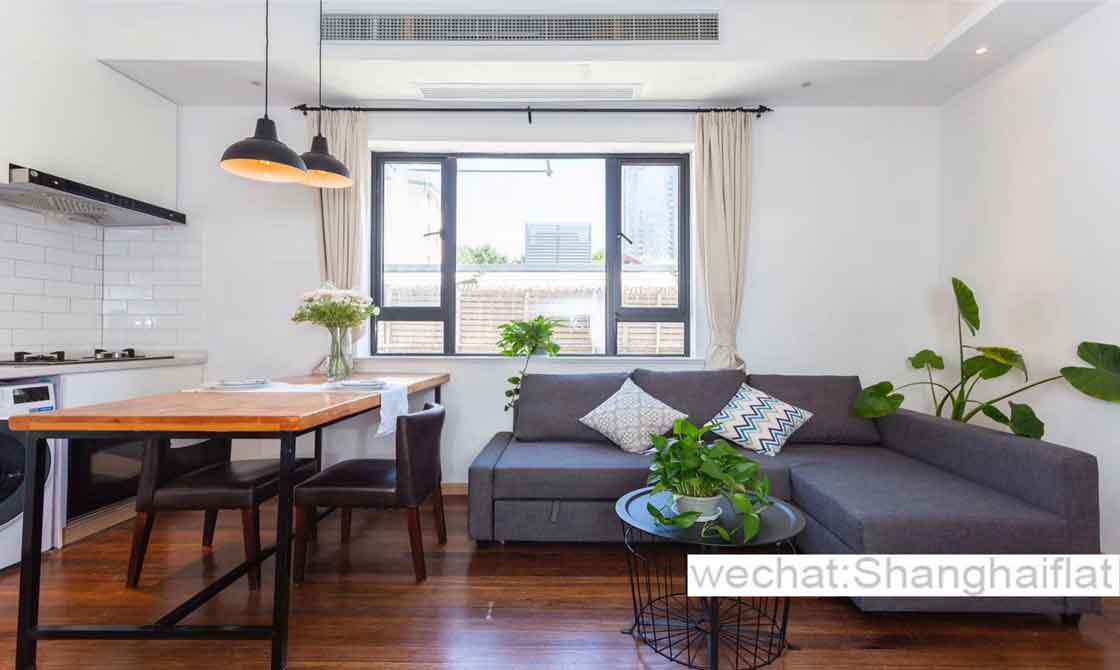 Airy and bright one bedroom lane house home for lease in Yueyang rd/French Concession