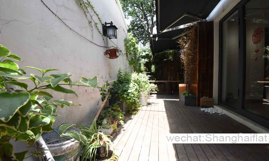 2br apartment with garden and walk-in closet in Xinhua rd /Jiaotong University