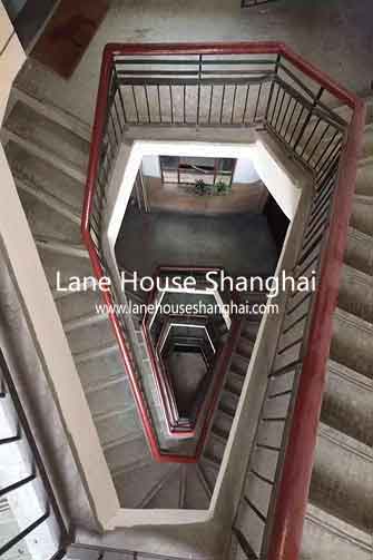 Liangyou apartments-diamond shaped stairs